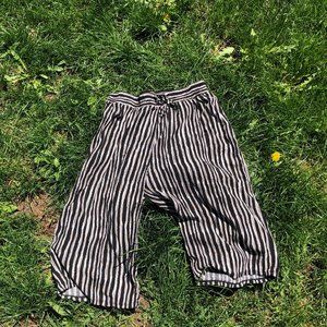 cropped pants
